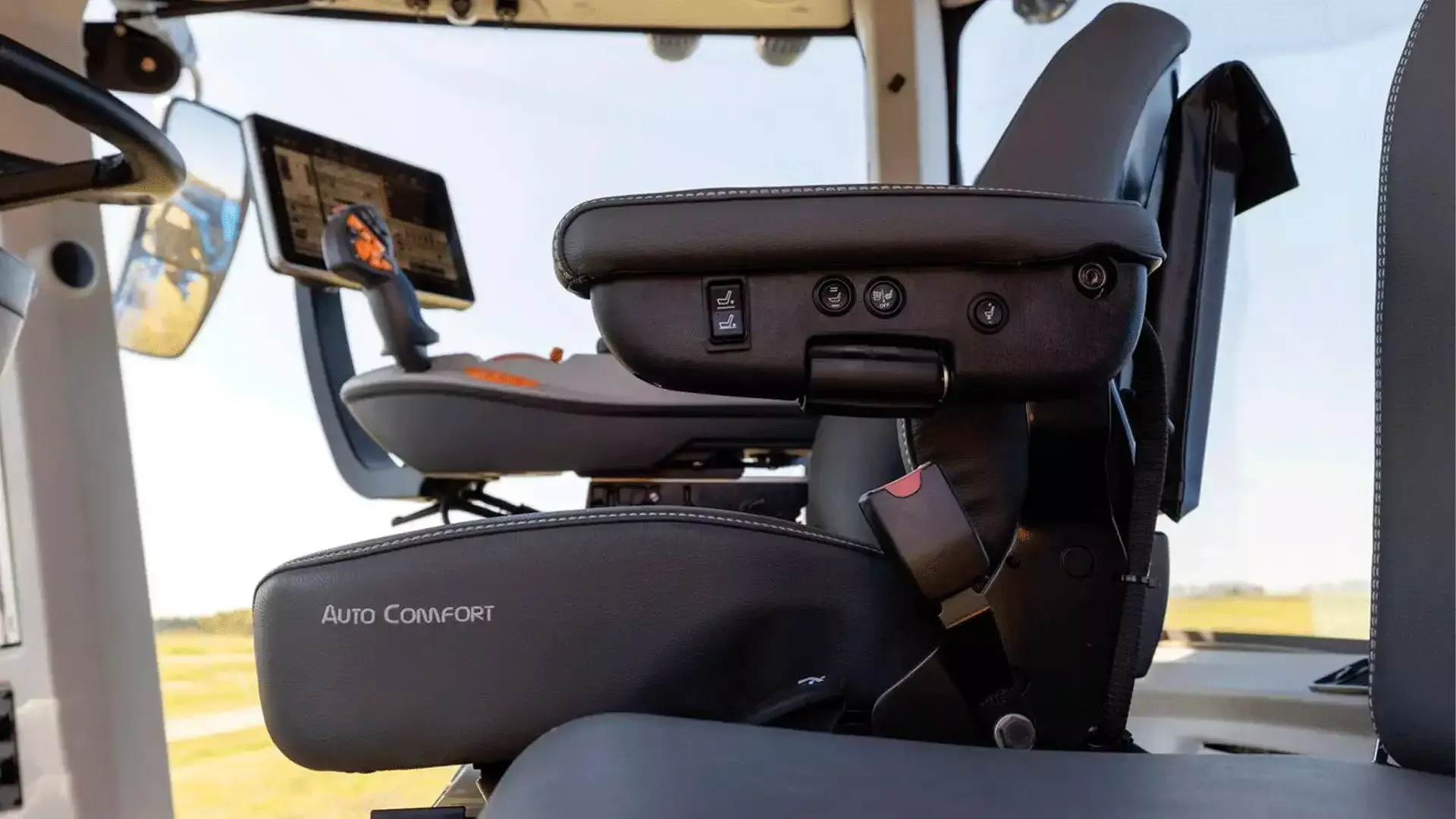 imgi_12_9f4ba50c7a494e98aad8e6369609a4fd