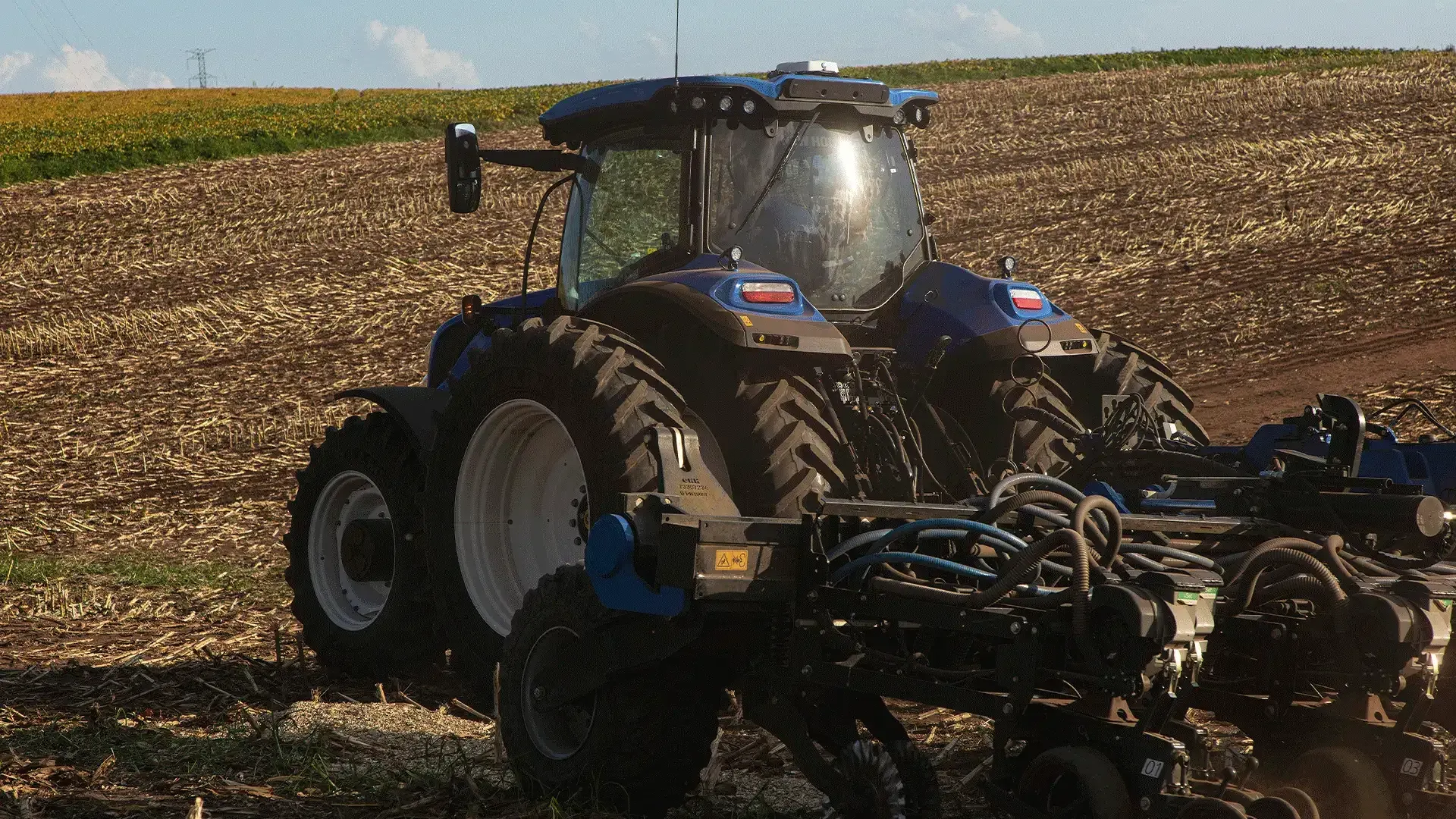 imgi_37_35620854152442bf96e53e8f856ecb40