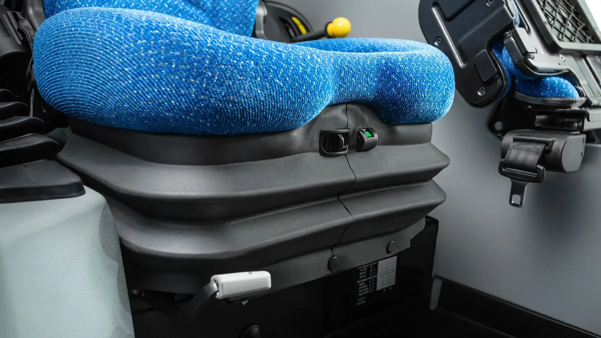 imgi_9_942b7d7a5d1b4632b1385341b3c18404